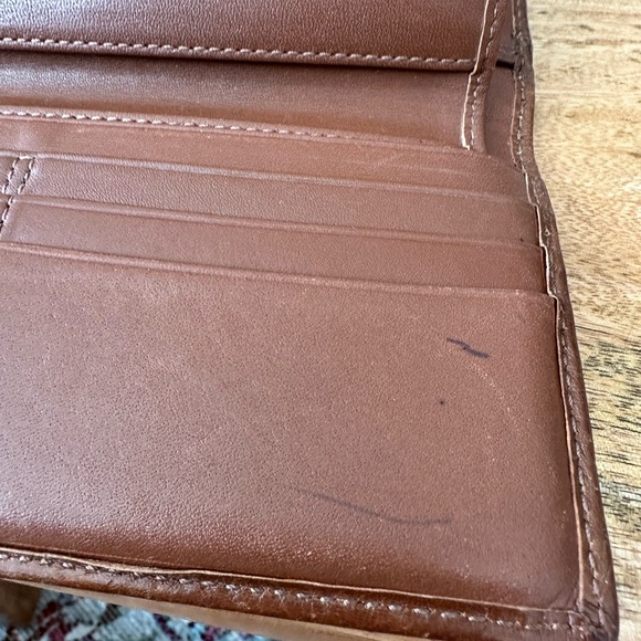Coach Signature C Trifold Wallet - Picture 13 of 17